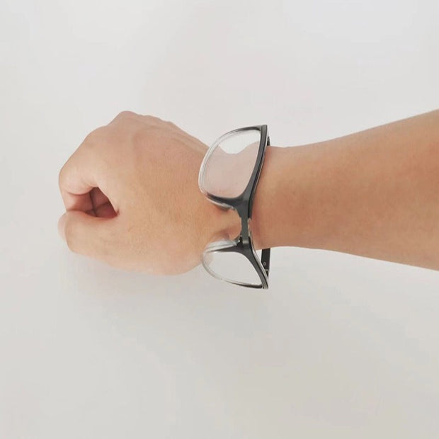 Foldable Wristband Reading Glasses